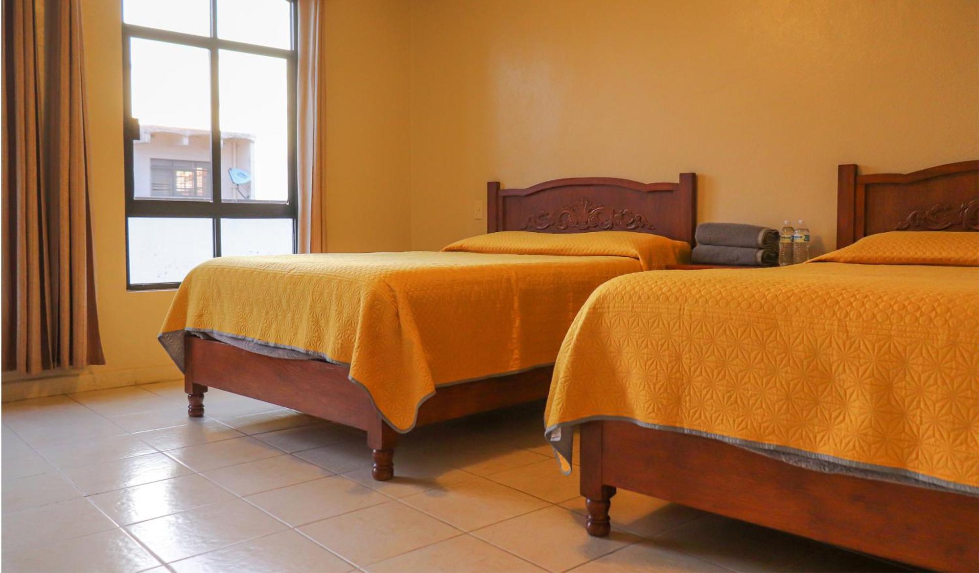 Hotel Coroneo מראה חיצוני תמונה
