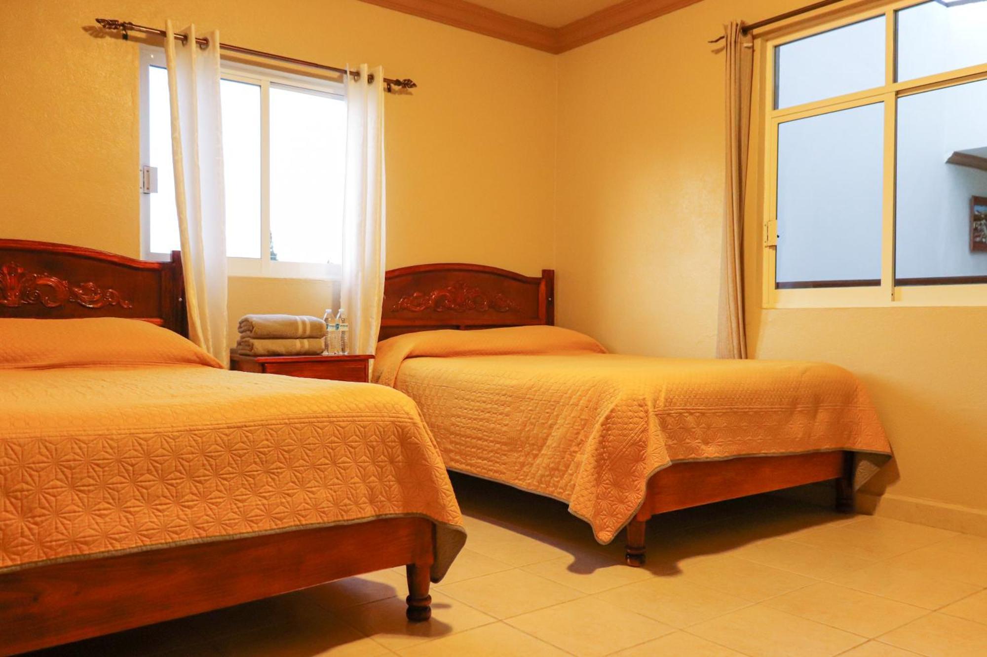 Hotel Coroneo מראה חיצוני תמונה